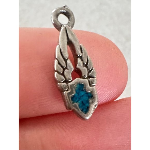 Sterling silver blue turquoise chip inlay feathered wing dainty pendant charm - Picture 2 of 5